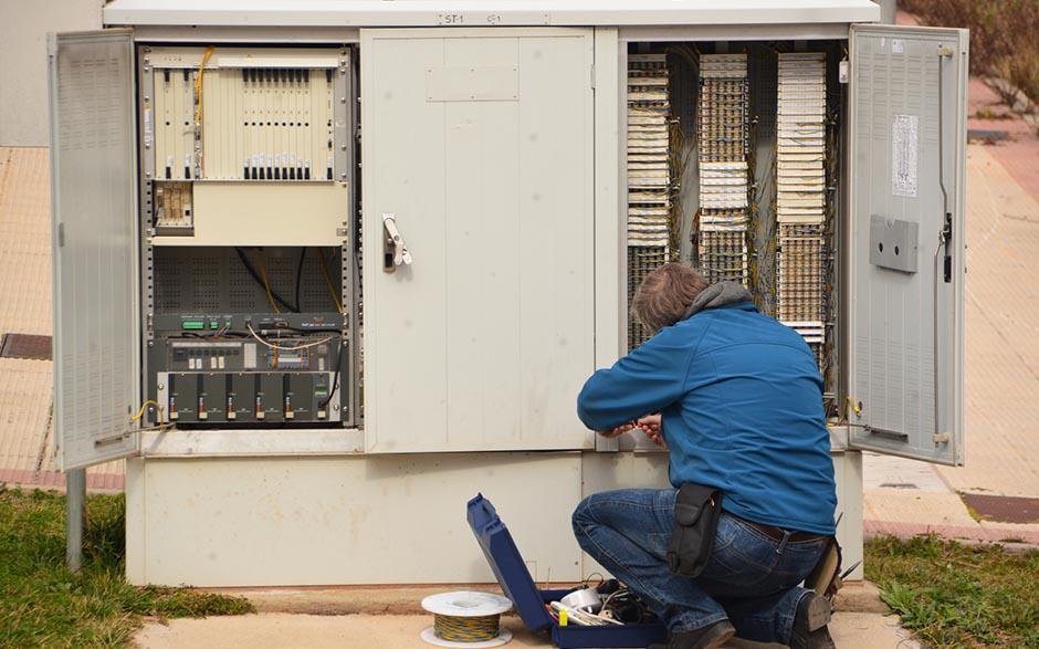 dépannage électricien Vaux-le-Pénil